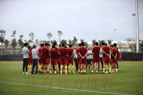 海口首训 里皮盼通过集训比赛进一步调整球员状态